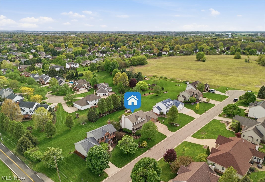 2536 Chadwell Circle NW North Canton OH 44720