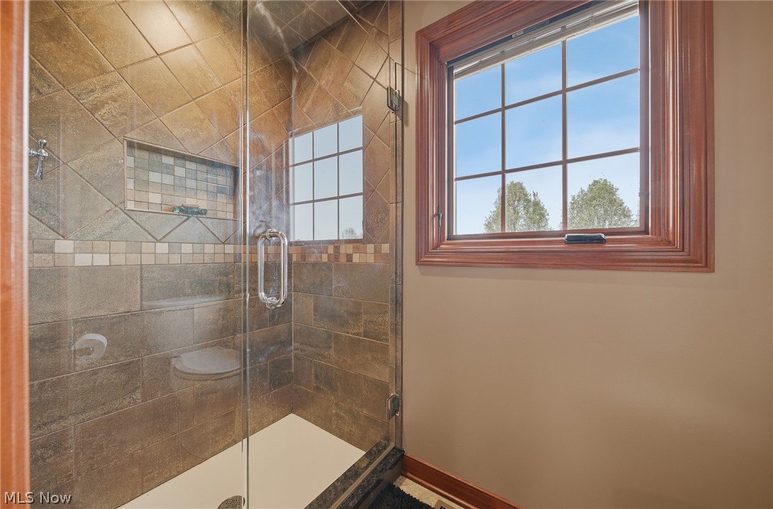 2536 Chadwell Circle NW North Canton OH 44720