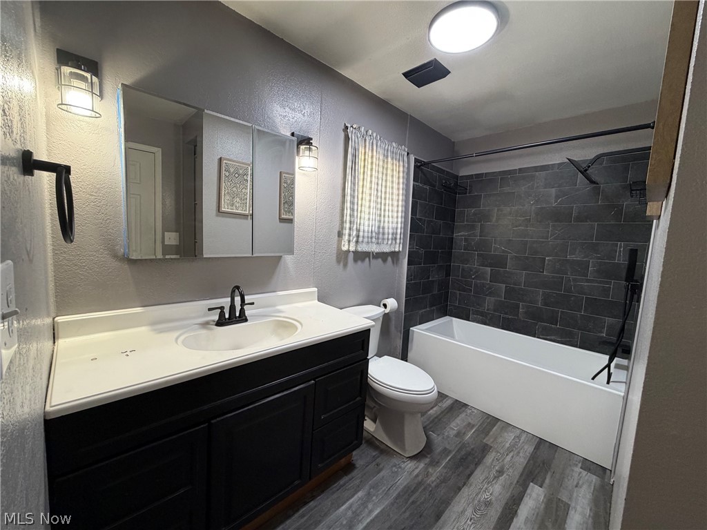 935 County Road 56 Toronto OH 43964