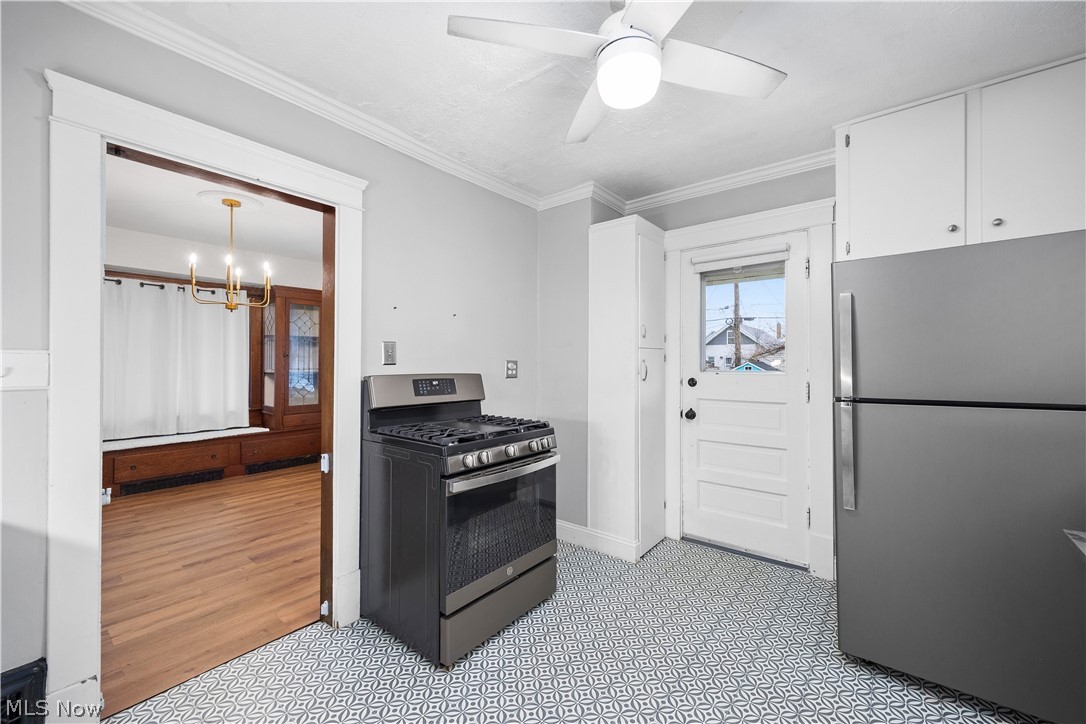 120 Longford Avenue Elyria OH 44035