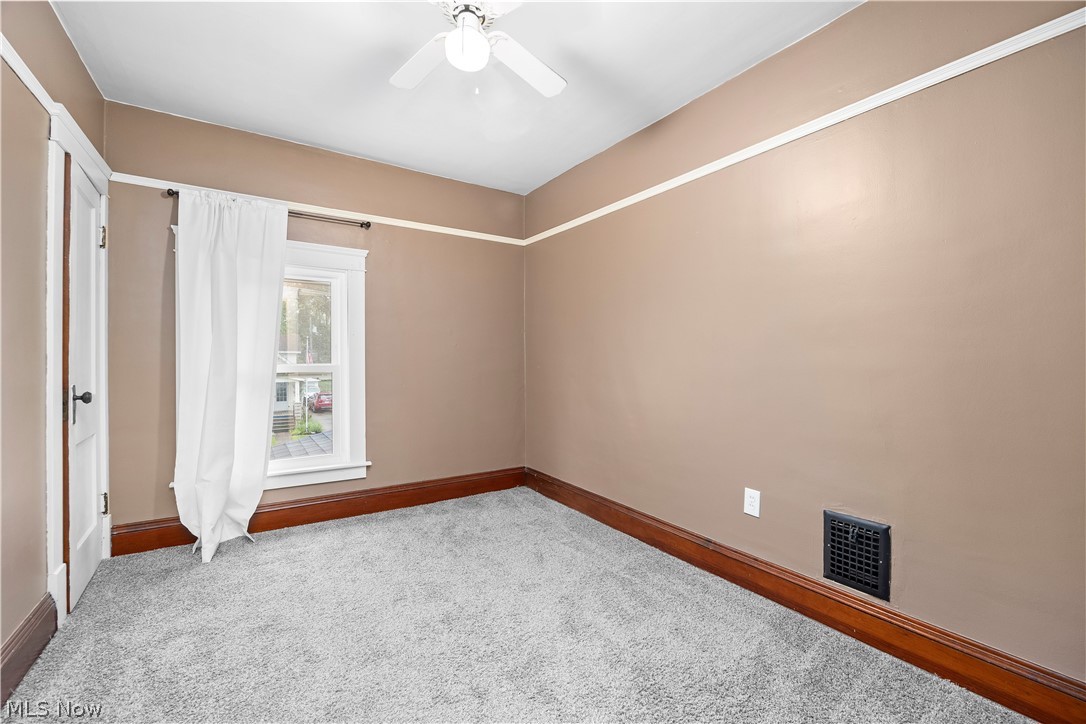 120 Longford Avenue Elyria OH 44035