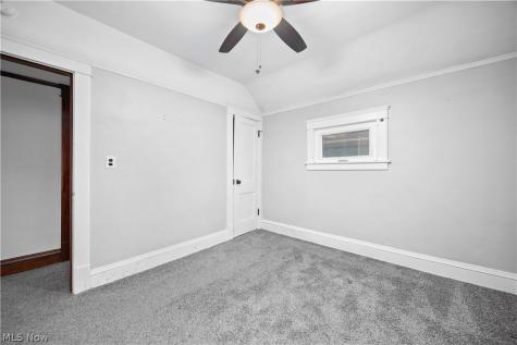 120 Longford Avenue Elyria OH 44035