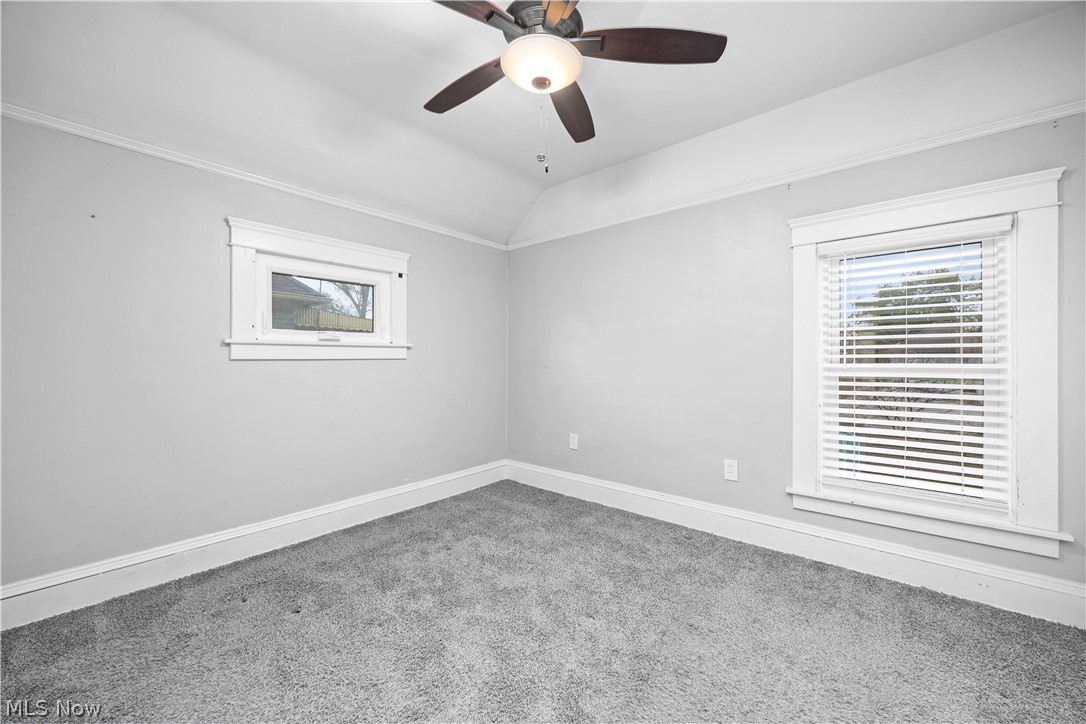 120 Longford Avenue Elyria OH 44035