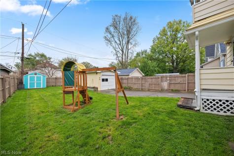 120 Longford Avenue Elyria OH 44035