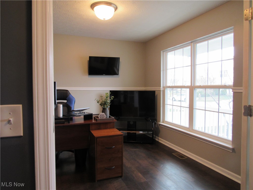 3798 Parkside Circle E Lorain OH 44053