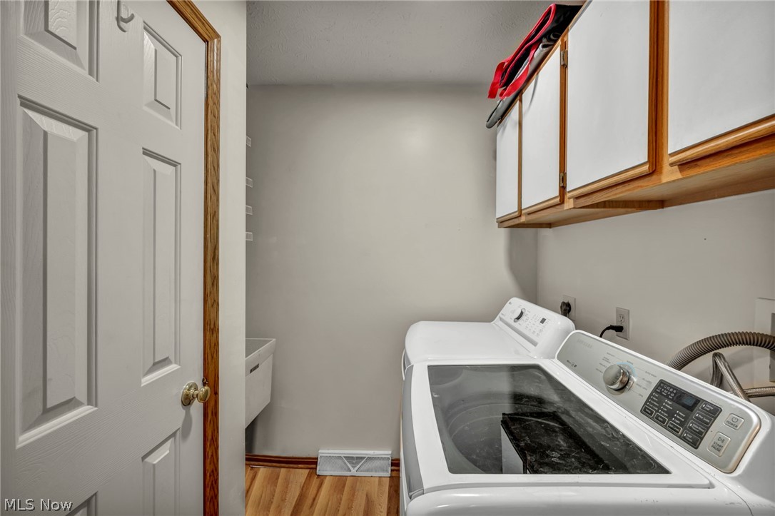 3371 Pine Hollow Place Perry OH 44081