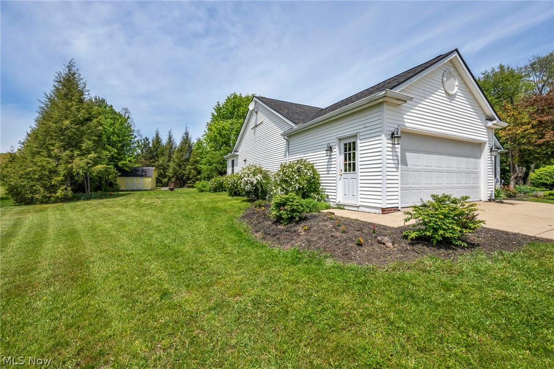 3371 Pine Hollow Place Perry OH 44081