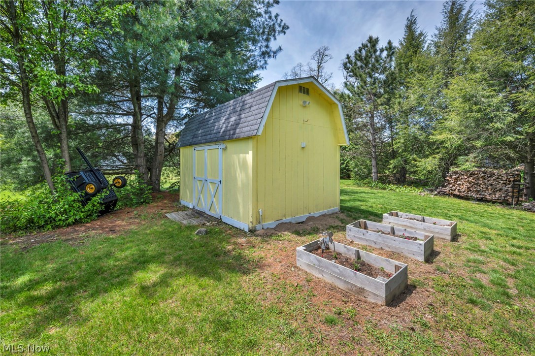 3371 Pine Hollow Place Perry OH 44081