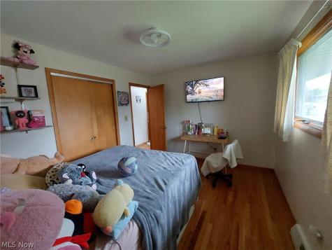 8320 Banner Lane Parma OH 44129