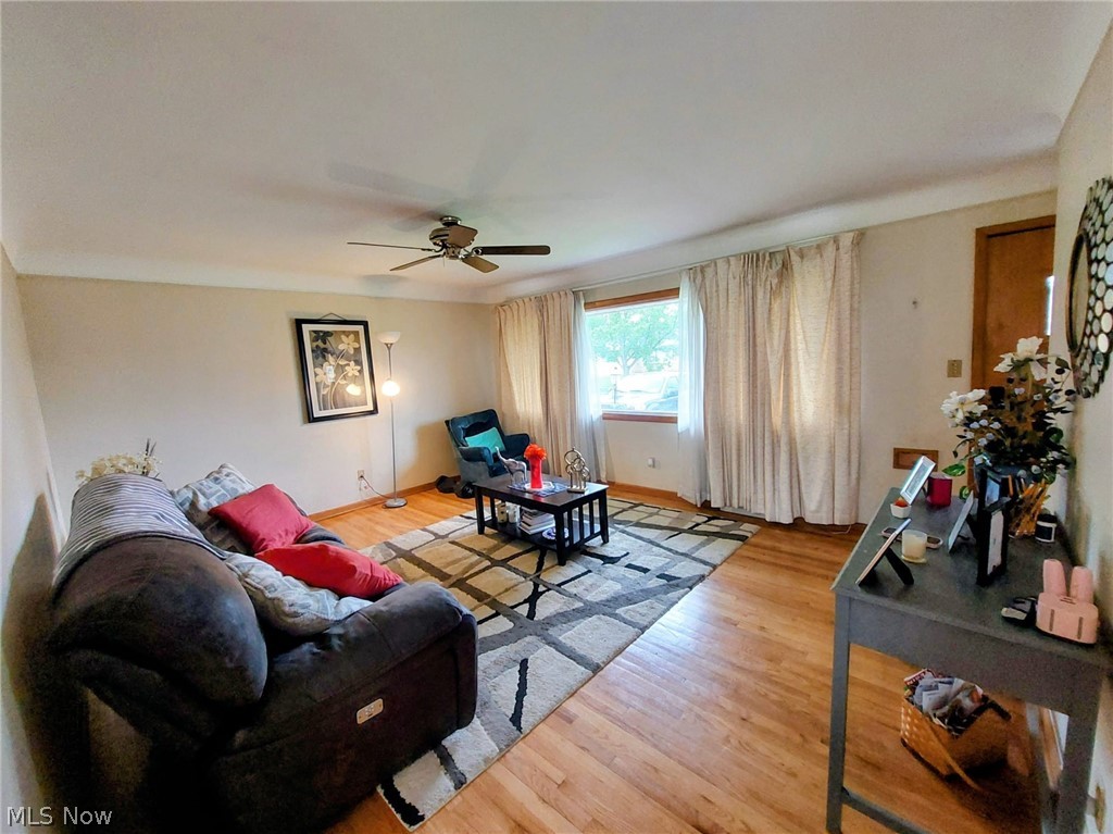 8320 Banner Lane Parma OH 44129