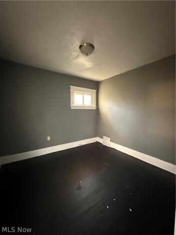 841 E 130 Street Cleveland OH 44108