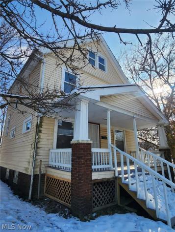 841 E 130 Street Cleveland OH 44108