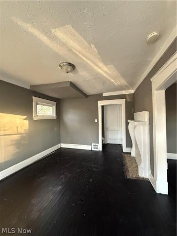841 E 130 Street Cleveland OH 44108
