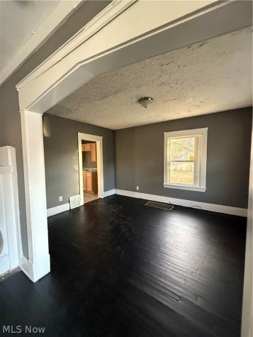 841 E 130 Street Cleveland OH 44108