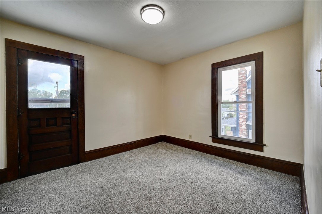 1018 Prospect Avenue NW New Philadelphia OH 44663
