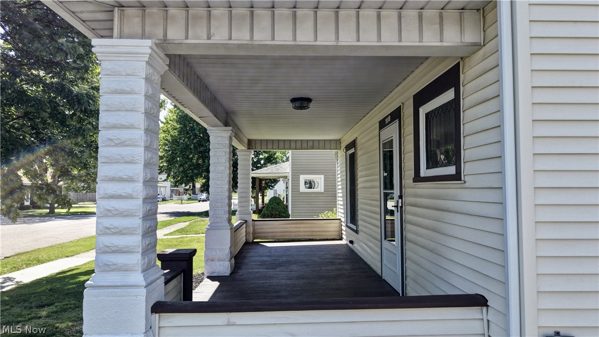 1018 Prospect Avenue NW New Philadelphia OH 44663