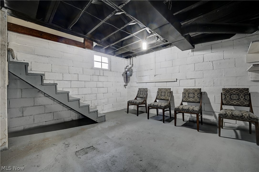 1018 Prospect Avenue NW New Philadelphia OH 44663