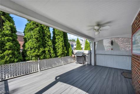 2110 Brown Road Lakewood OH 44107