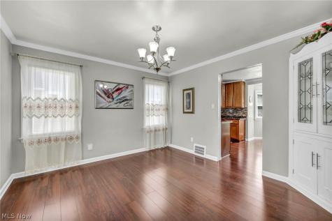 2110 Brown Road Lakewood OH 44107