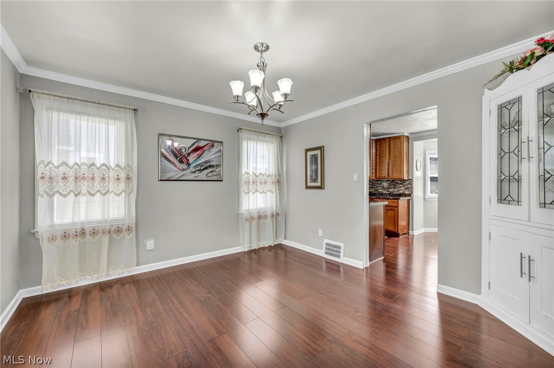 2110 Brown Road Lakewood OH 44107