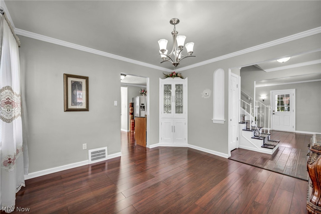 2110 Brown Road Lakewood OH 44107
