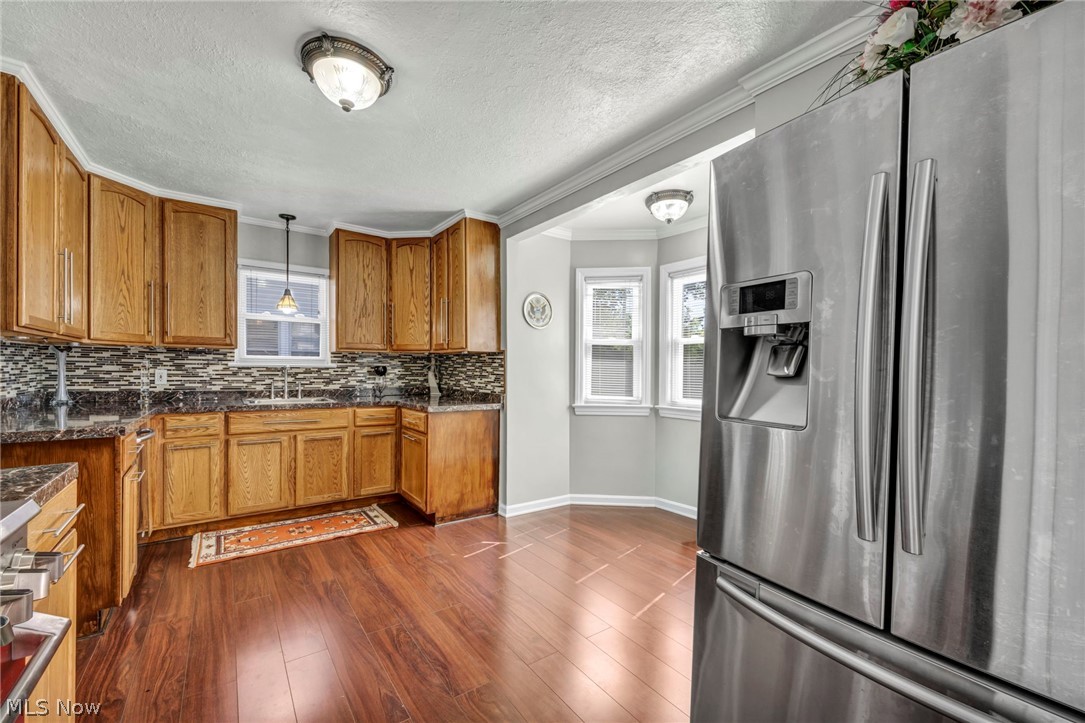 2110 Brown Road Lakewood OH 44107