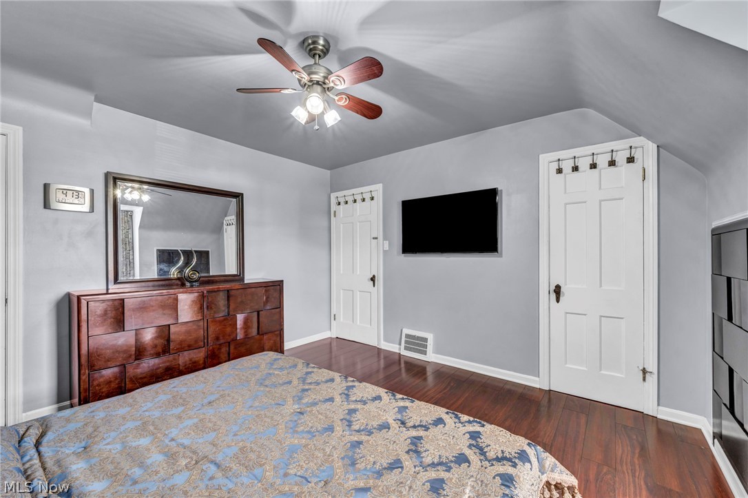 2110 Brown Road Lakewood OH 44107
