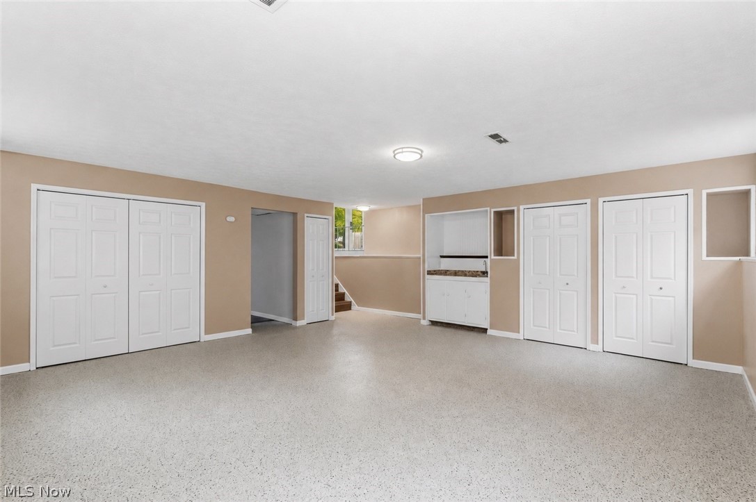 6195 Stafford Drive North Olmsted OH 44070