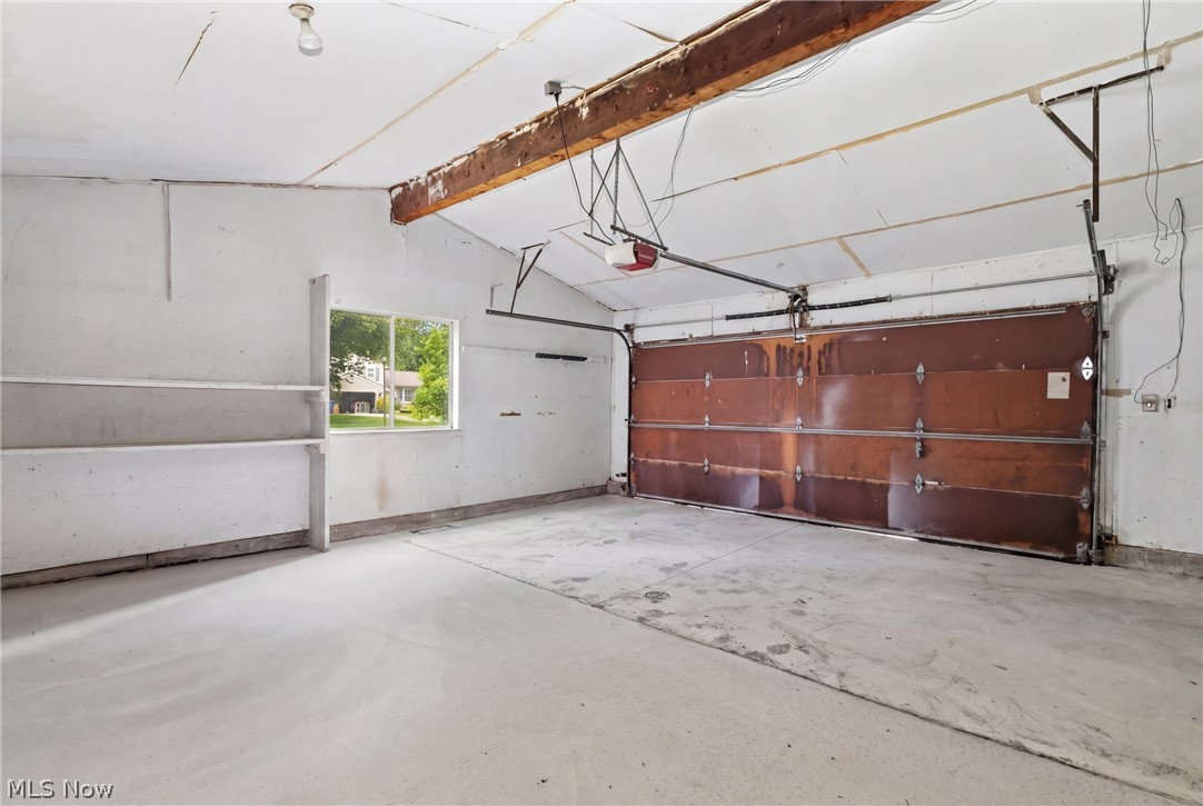 6195 Stafford Drive North Olmsted OH 44070