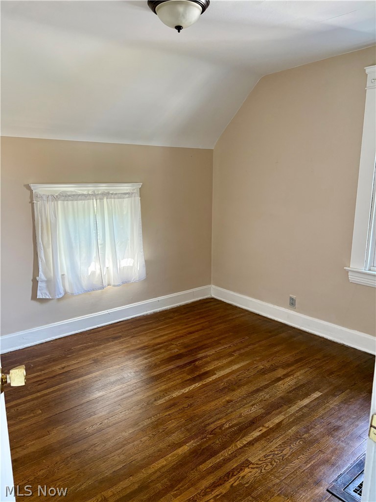 1421 Rio Street Lakewood OH 44107