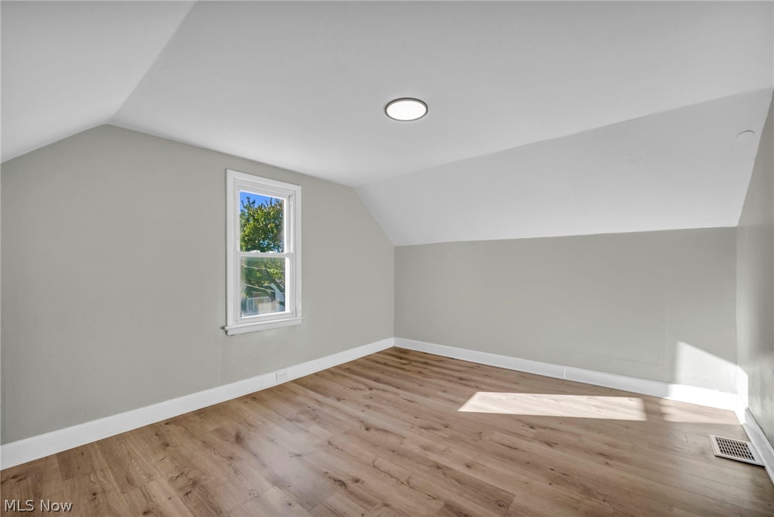 3271 W 50th Street Cleveland OH 44102