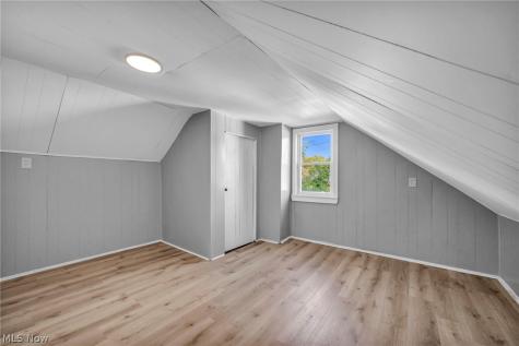 3271 W 50th Street Cleveland OH 44102