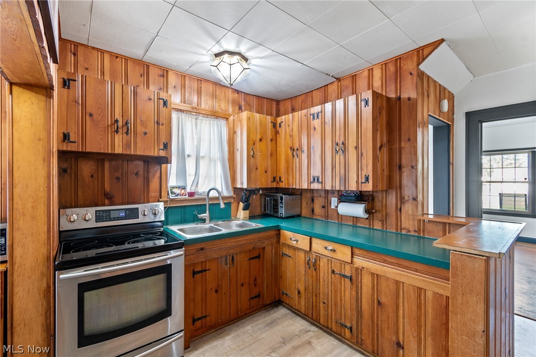 3323 Cleveland Avenue S Canton OH 44707