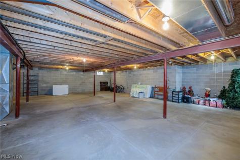 12168 Nutmeg Court North Royalton OH 44133