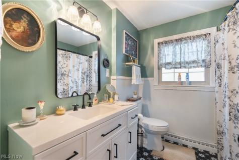 759 Betz Avenue Alliance OH 44601