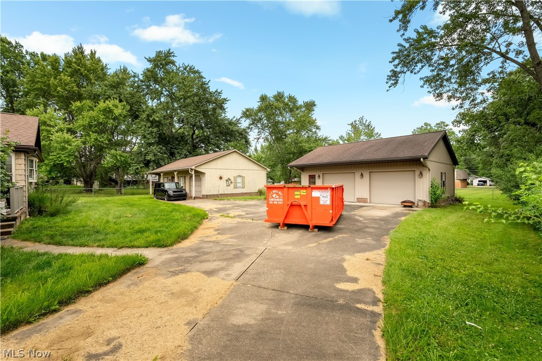 759 Betz Avenue Alliance OH 44601