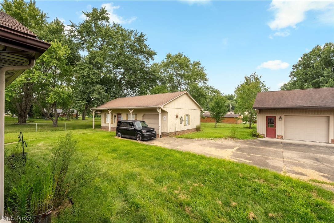 759 Betz Avenue Alliance OH 44601