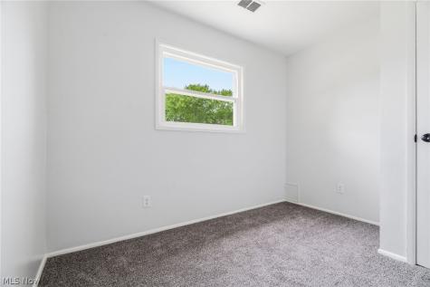 2457 Cathy Drive NE Canton OH 44705
