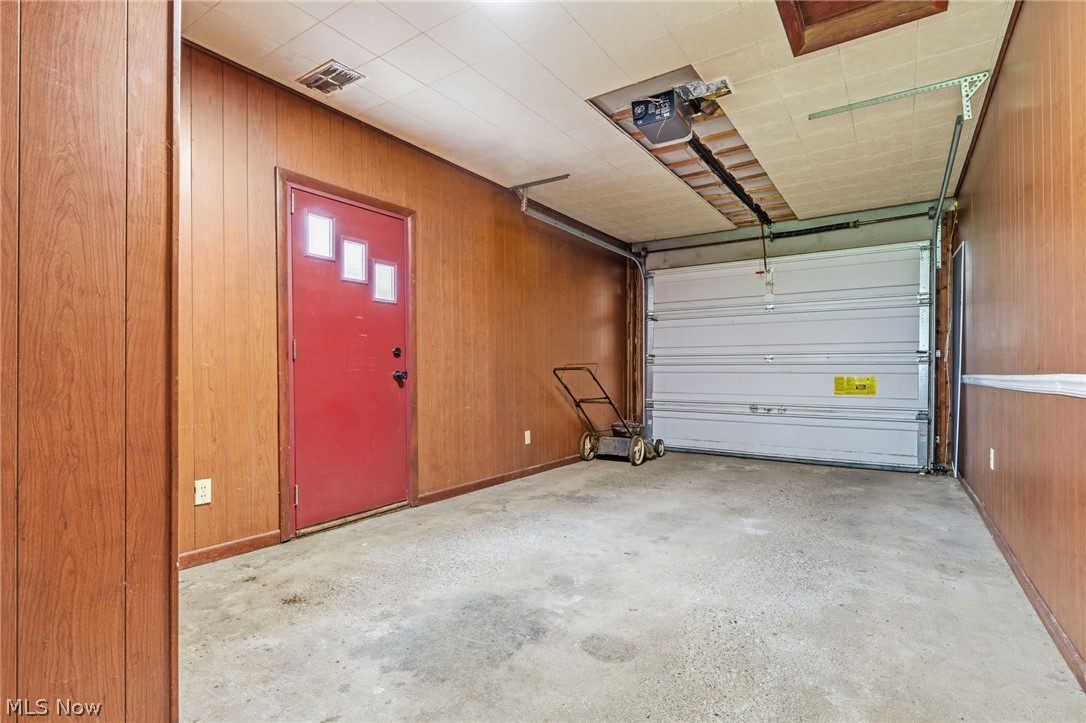 2457 Cathy Drive NE Canton OH 44705