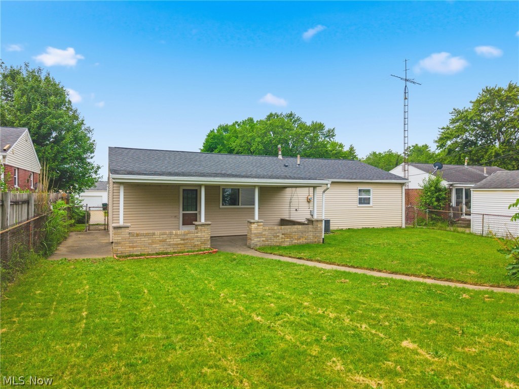 2457 Cathy Drive NE Canton OH 44705