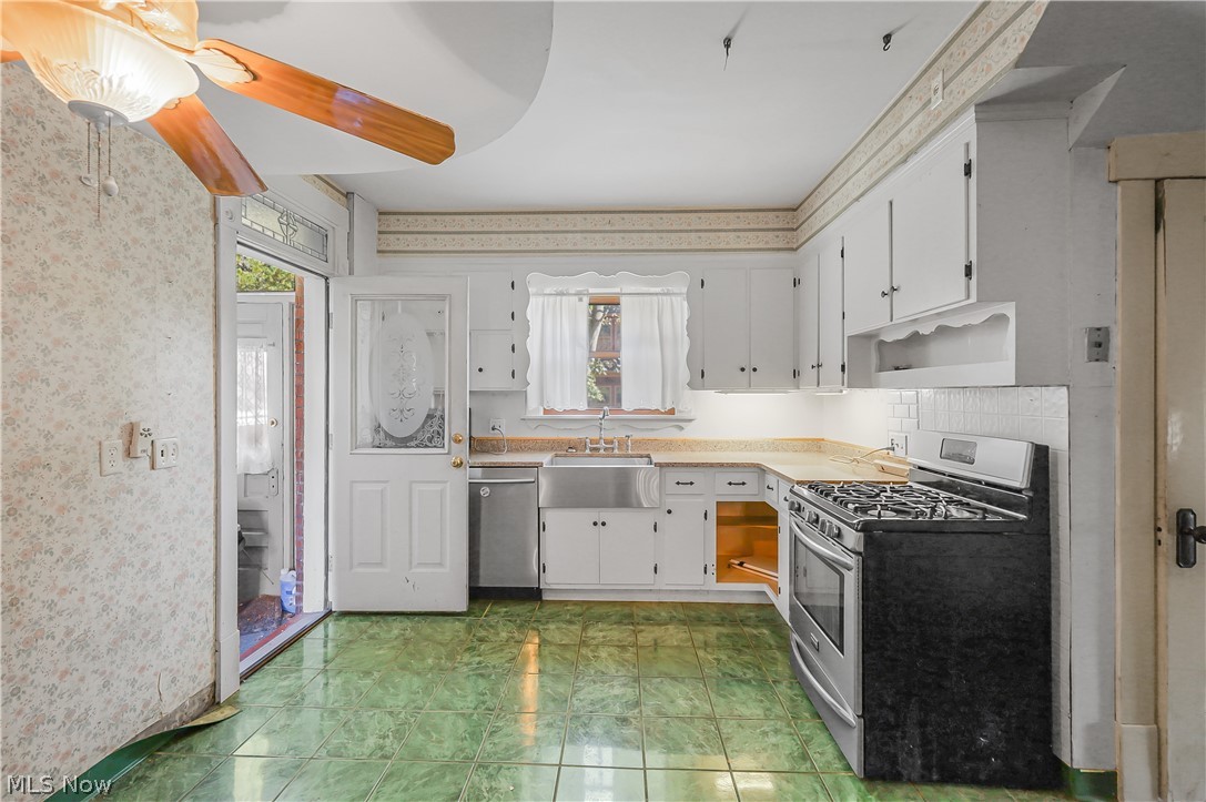 3771 Edison Street NW Uniontown OH 44685