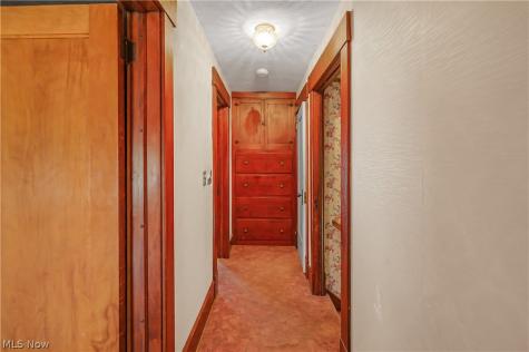 3771 Edison Street NW Uniontown OH 44685