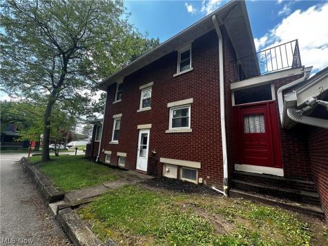 3771 Edison Street NW Uniontown OH 44685