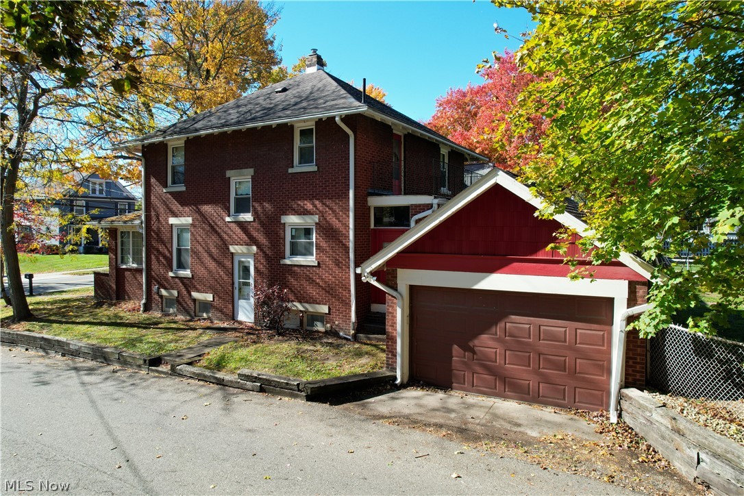 3771 Edison Street NW Uniontown OH 44685