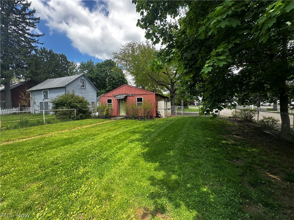 3771 Edison Street NW Uniontown OH 44685