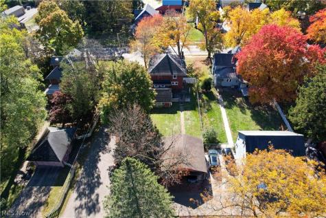 3771 Edison Street NW Uniontown OH 44685