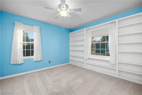 222 Colgate Avenue Elyria OH 44035