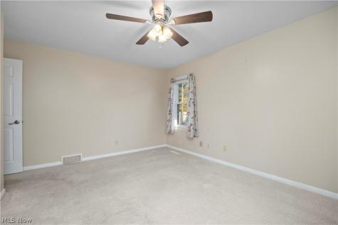 222 Colgate Avenue Elyria OH 44035