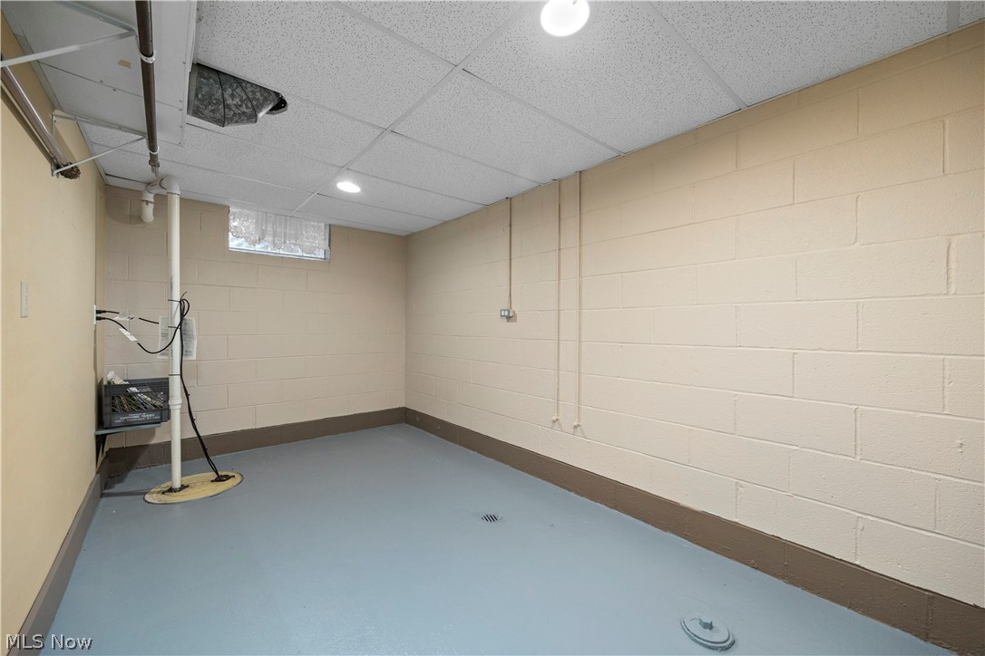 222 Colgate Avenue Elyria OH 44035