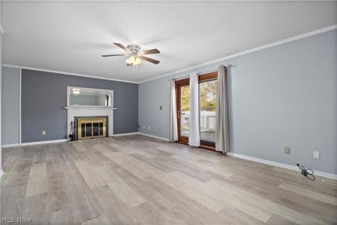 222 Colgate Avenue Elyria OH 44035